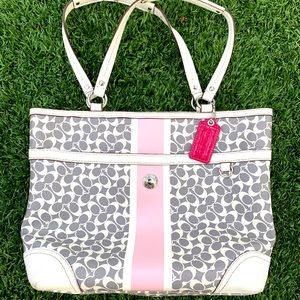 Coach purse (tote)